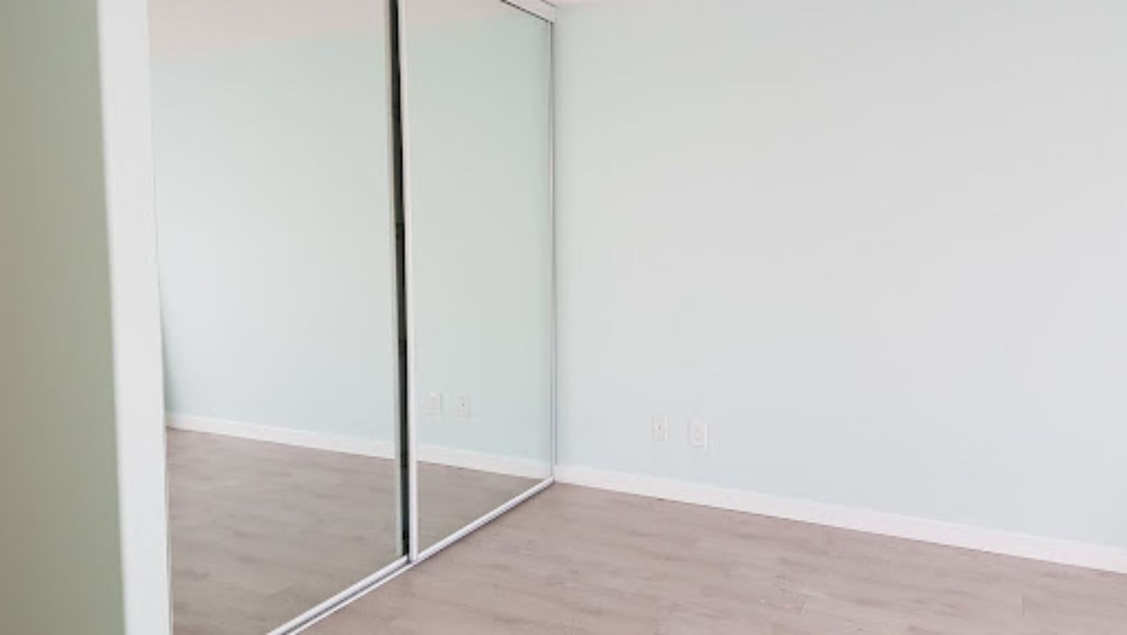 overlays for mirrored closet doors