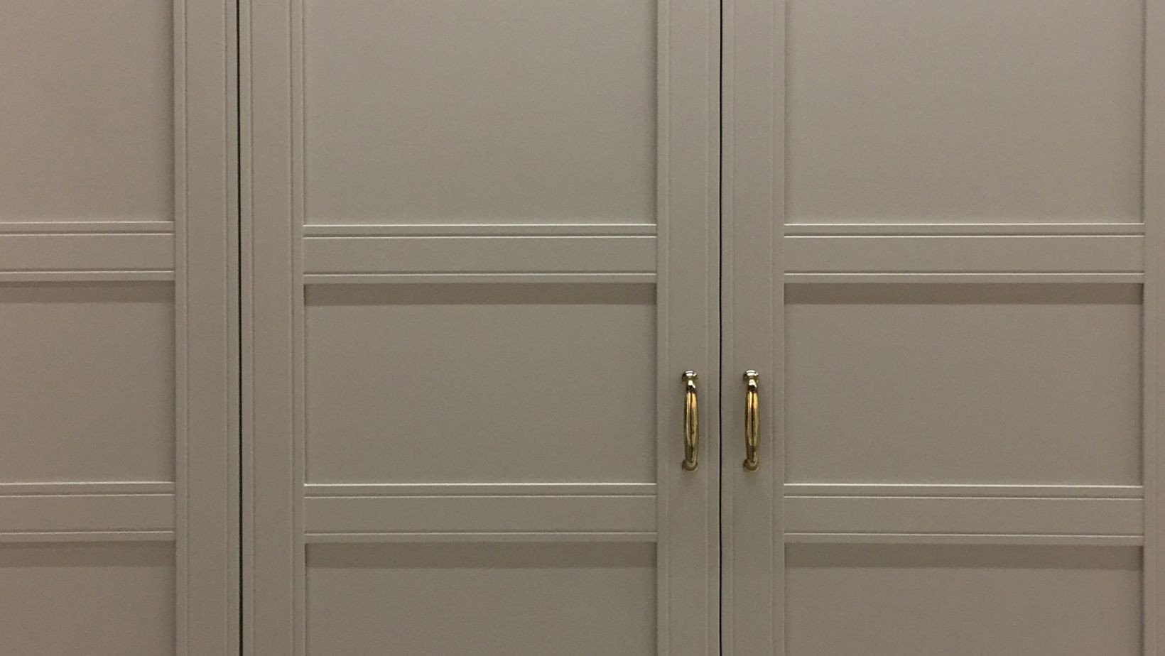 short closet doors