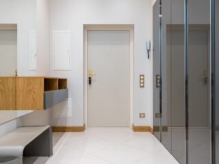 are mirrored closet doors outdated