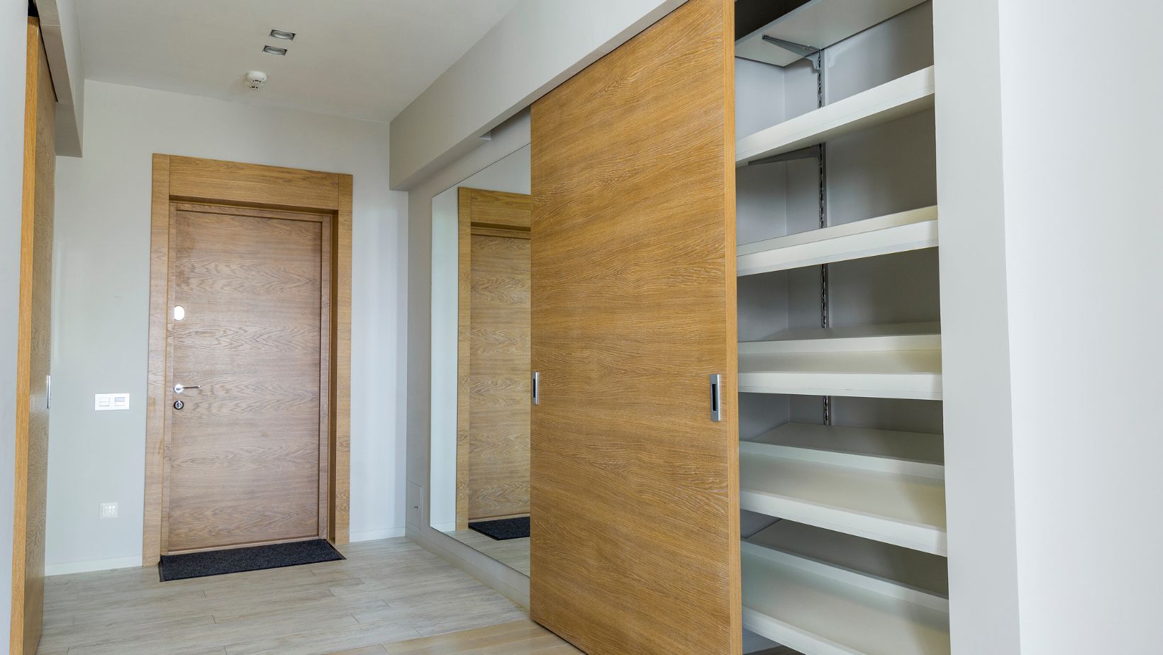 mobile home closet doors