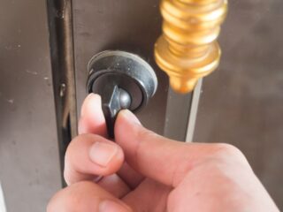 locks for sliding closet doors