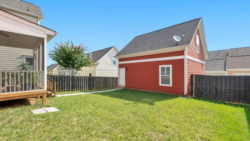 backyard design ideas, outdoor living space, year-round backyard usage, backyard renovation tips, functional backyard solutions, outdoor entertaining areas, backyard improvement ideas, landscape design outdoor, backyard makeover services, backyard transformation techniques