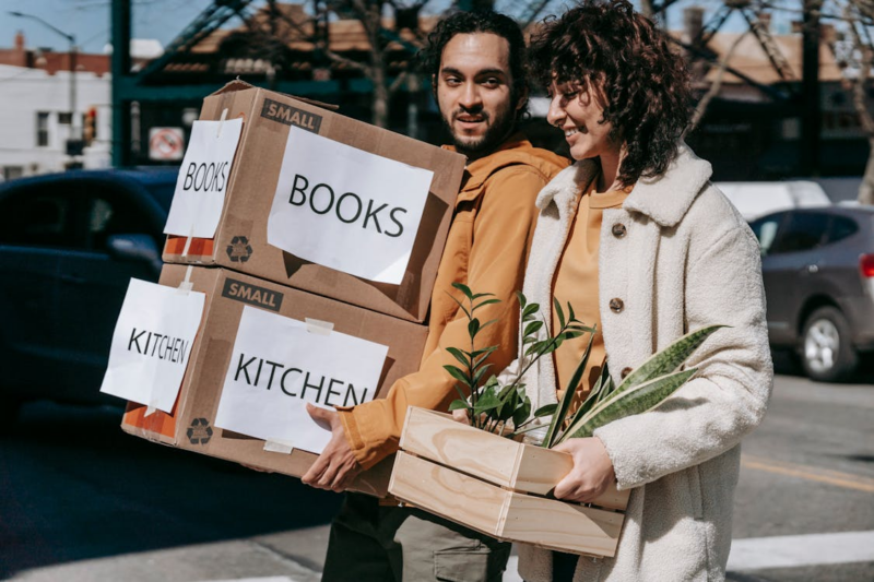 homeowner move guide, stress-free moving tips, moving checklist, professional movers near me, local moving companies, residential moving services, moving tips for homeowners, smooth relocation advice, best moving companies, homeowner moving solutions
